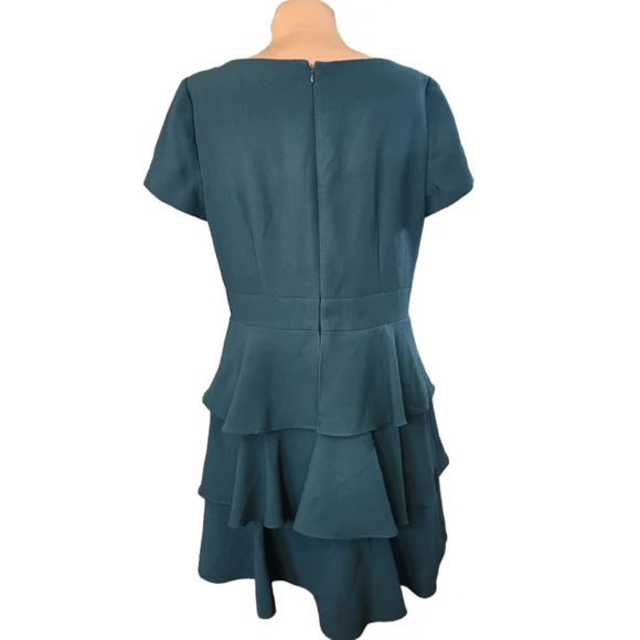 ELIZA J. Forest Green Tiered Ruffle Dress - Size 14 - Picture 7 of 13